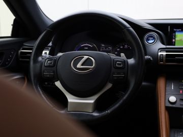 Lexus RC